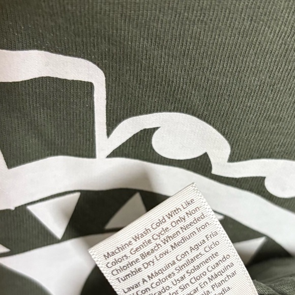 George Olive Green Pumpkin Long Sleeve Tee Size Small - Picture 6 of 6